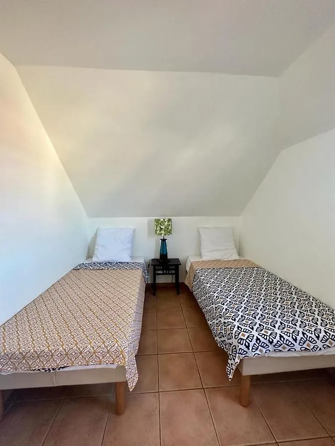 Appartement 2 A 6 Personnes Dans Un Magnifique Complexe De Vacances A Sainte-Luce