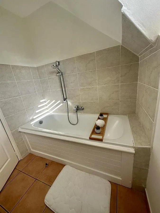 Appartement 2 A 6 Personnes Dans Un Magnifique Complexe De Vacances A Sainte-Luce