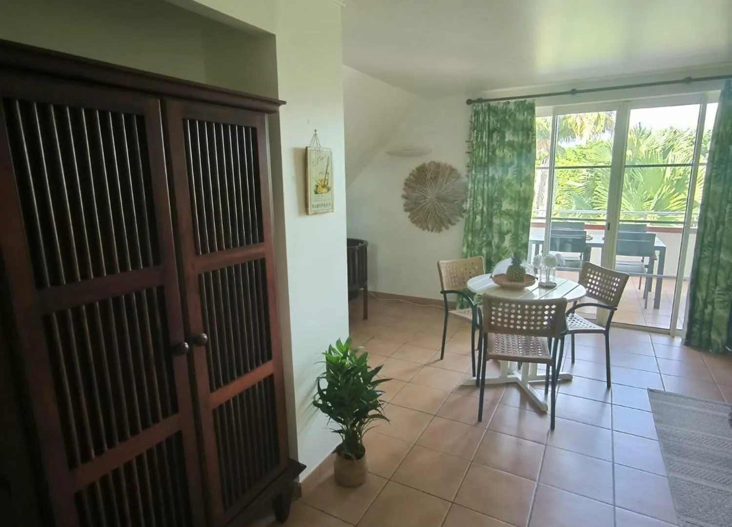 Appartement 2 A 6 Personnes Dans Un Magnifique Complexe De Vacances A Sainte-Luce Martinique